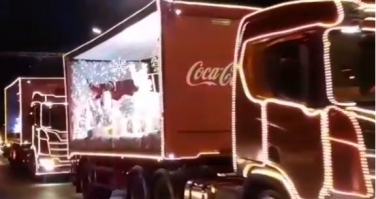 Notícia - Caravana Iluminada de Natal da Coca Cola encanta Criciúma (VÍDEO)