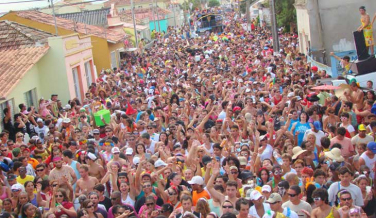 Notícia - Meio milhão de pessoas são esperadas no carnaval de Laguna