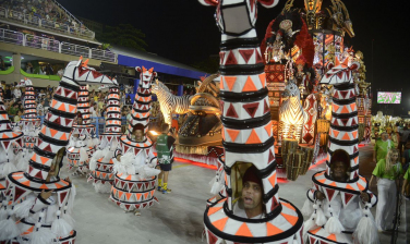 Notícia - Grupo Especial retorna à Sapucaí depois de dois anos sem carnaval