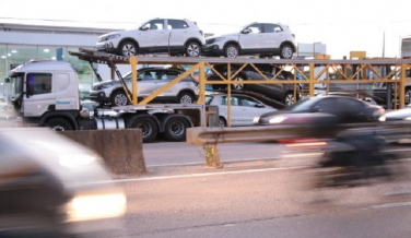 Notícia - IPVA 2019: pagamento em cota única termina amanhã