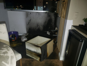 Notícia - Criciúma: Apartamento tem princípio de incêndio no bairro Rio Maina