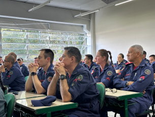 Notícia - Bombeiros Militares do Sul participam de palestra sobre finanças pessoais