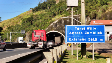 Notícia - Manutenção no túnel de Tubarão vai deixar trânsito em meia pista na BR-101