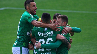 Notícia - Chapecoense vence a primeira na Série B