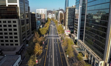 Notícia - Chile impõe toque de recolher para conter avanço do coronavírus