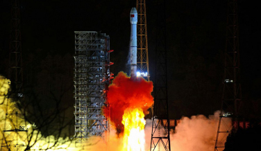 Notícia - China lança sonda para explorar o lado oculto da lua