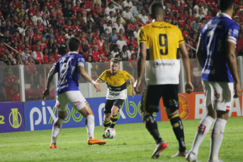 Notícia - De olho no adversário: duelo de tigres em busca da liderança da Série B