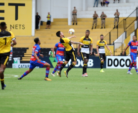 Notícia - Desarrumado em campo, Criciúma empata com Marcílio Dias