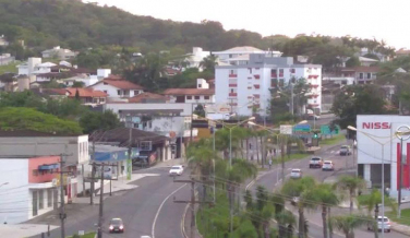 Notícia - Chuva de manhã, sol a tarde