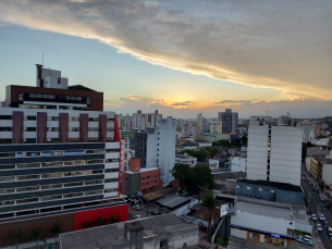 Notícia - Temperaturas podem chegar a 35 graus no domingo na região