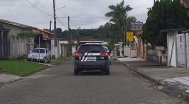 Notícia - Polícia Civil realiza operação no Cristo Redentor com buscas em quatro casas