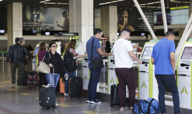 Notícia - Programa Voa Brasil poderá ter 1,5 milhão de passagens por mês