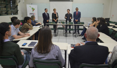 Notícia - Na Unesc, pesquisadora da Espanha divide conhecimentos em evento