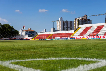 Notícia - Hercílio Luz alega que estádio não tem condições para operação do VAR