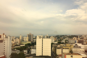 Notícia - Sul catarinense terá segunda-feira de calor perto dos 40ºC