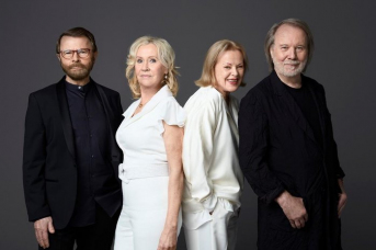 Notícia - Cocal do Sul recebe show Tributo ao ABBA