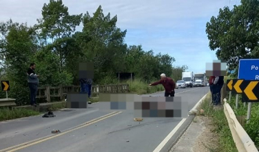 Notícia - Colisão entre duas motocicletas deixa homem ferido em Morro da Fumaça