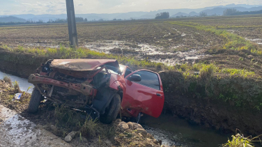 Notícia - Acidente de trânsito deixa mulher inconsciente em Turvo