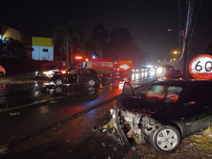 Notícia - Grave acidente entre dois veículos é registrado na Rod. Governador Jorge Lacerda