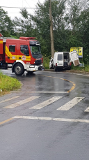 Notícia - Acidente deixa uma pessoa presa às ferragens em Criciúma