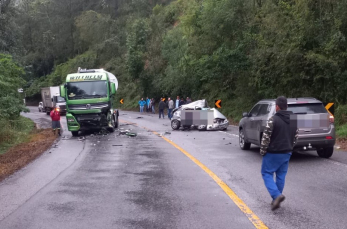 Notícia - Motorista morre após colisão frontal na BR-282