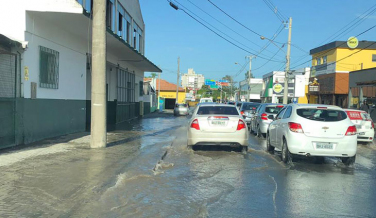 Notícia - Adutora rompida pode deixar a Próspera e o Presidente Vargas sem água