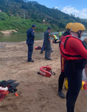 Notícia - Bombeiros procuram dois jovens desaparecidos no Rio Braço do Norte