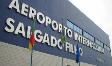 Notícia - Aeroporto Salgado Filho volta a operar ininterruptamente