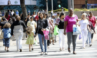 Notícia - Desemprego atinge 14 milhões de pessoas na quarta semana de setembro