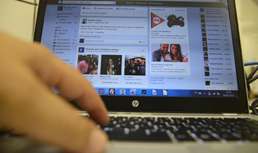 Notícia - Denúncias de crimes na internet com discurso de ódio crescem em 2022