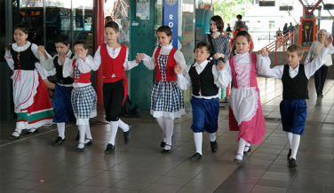 Notícia - Grupo Italiano Valsugana se apresenta no Terminal Central