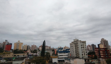 Notícia - Sábado com clima ameno e domingo com temperaturas baixas