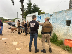 Notícia - Operação policial em Araranguá busca esclarecer homicídio de adolescente