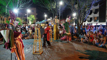 Notícia - Apresentações culturais encantam o público na Praça Central