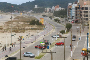 Notícia - Laguna terá investimentos de R$12,8 milhões para obras de infraestrutura e educação