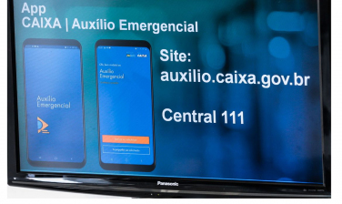 Notícia - Caixa credita auxílio emergencial em contas dos beneficiários
