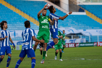 Notícia - Avaí sai na frente na decisão do Catarinense