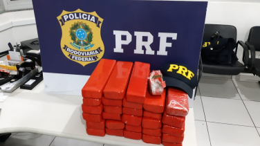 Notícia - PRF apreende 16 kg de maconha em Tubarão