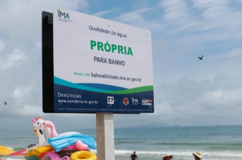 Notícia - Relatório aponta que 66,2% dos pontos do litoral estão próprios para o banho