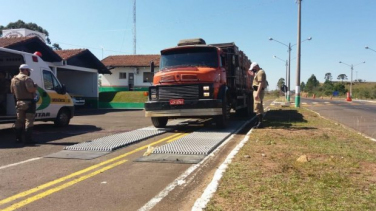 Notícia - Mais de 500 toneladas de excesso de peso nas rodovias estaduais