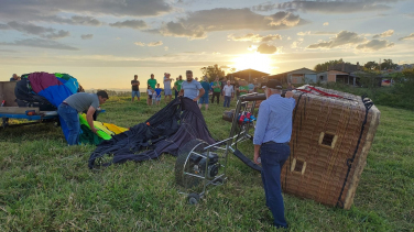 Notícia - Festival de Balonismo marca Festa em honra à Nossa Senhora do Carmo