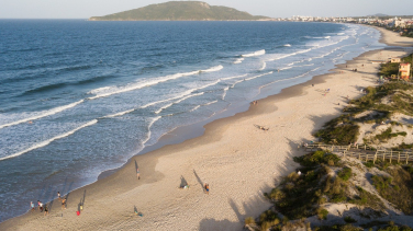 Notícia - Quais as praias próprias para banho em Santa Catarina