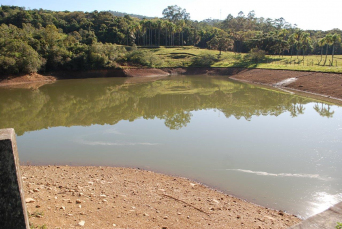 Notícia - Em Cocal, 4 milhões de litros de água no fim de semana