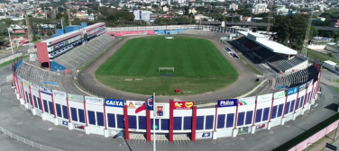 Notícia - Rival do Tigre na Série C recebe doação da torcida para reformar gramado