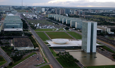 Notícia - Governo define expediente nos dias de jogos da seleção