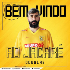 Notícia - Douglas assina com o Brasiliense