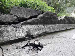 Notícia - Estrada bloqueada na Serra do Rio do Rastro