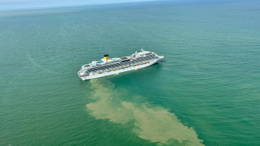 Notícia - [Vídeo] IMA aciona autoridades após descarte de esgoto por navio em Balneário Camboriú