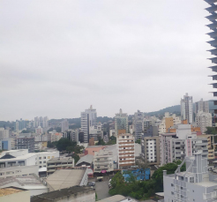 Notícia - Quarta-feira com tempo nublado e possibilidade de chuva fraca