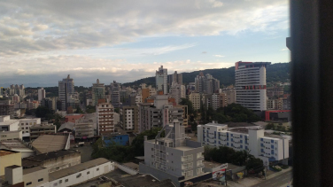 Notícia - Tempo nublado em Criciúma nesta quinta-feira 